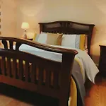 Cois Abhainn Luxury *